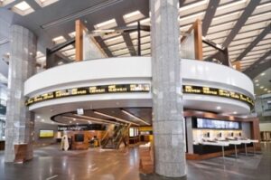 Custom Build Commercial and Corporate Interiors and Fitouts by Marxcraft