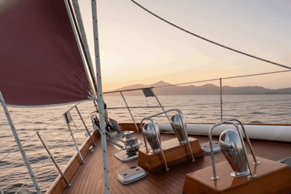 Teak Decking for Classic Boats by Marxcraft