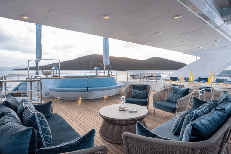 Marxcraft's Refit of 177ft Luxury Yacht for Ahoy Club (9)